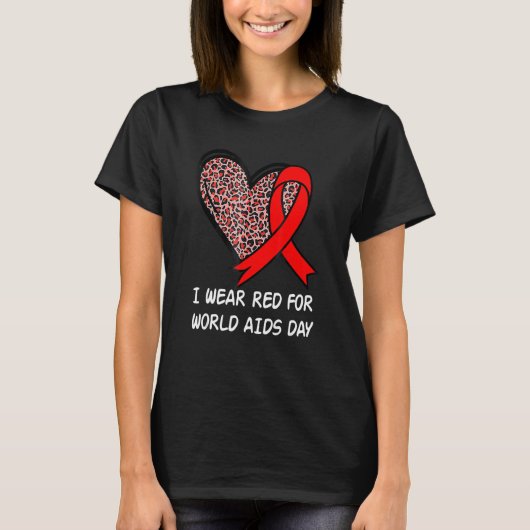 I衣服レッドfor World Aids Day Leopardハート&Re Tシャツ (正面)