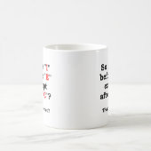 「I」の前に「E」 Funny Mug コーヒーマグカップ (中央)