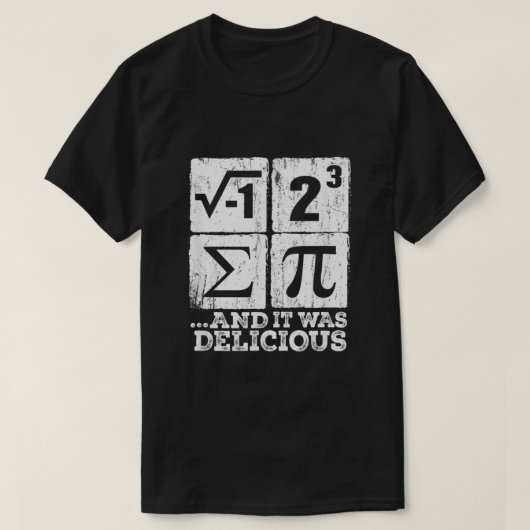 I 8合計パイおもしろいイ食べパイパイ日おたくギーク Tシャツ (デザイン正面)