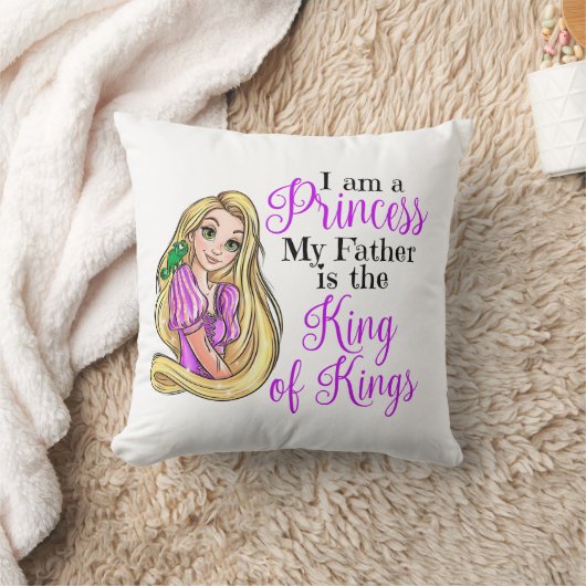 I am a princess Rapunzel throw pillow クッション (ブランケット)