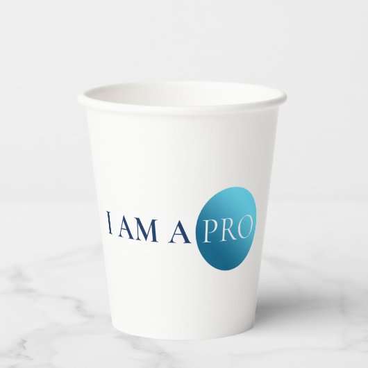 I AM A PRO | Bold Minimalist Blue Circle 紙コップ (正面)