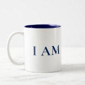 I AM A PRO | Bold Minimalist Blue Circle Mug ツートーンマグカップ (左)