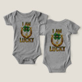 I Am Lucky – シンボはっきりしたルTシャツデザイン (デザイン正面&裏面)