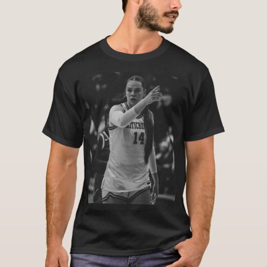 "I am Saige" Tシャツ (正面)