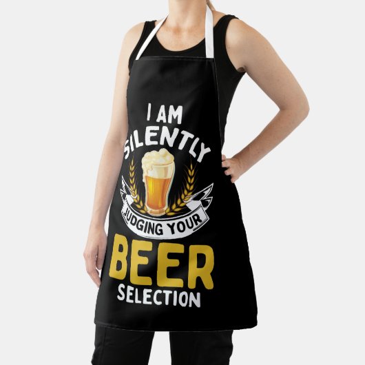 I Am Silently Judging Your Beer Selection エプロン (インサイチュ)
