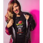 I am The Drunk Elf Funny Christmas Elf Tシャツ