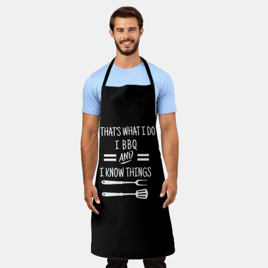 I BBQ & I Know Things Apron - Funny Chef Apron エプロン (着用した状態)