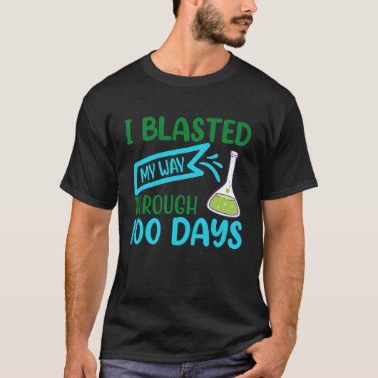 I Blasted My Way Through 100 Days Kids 100th Day O Tシャツ (正面)