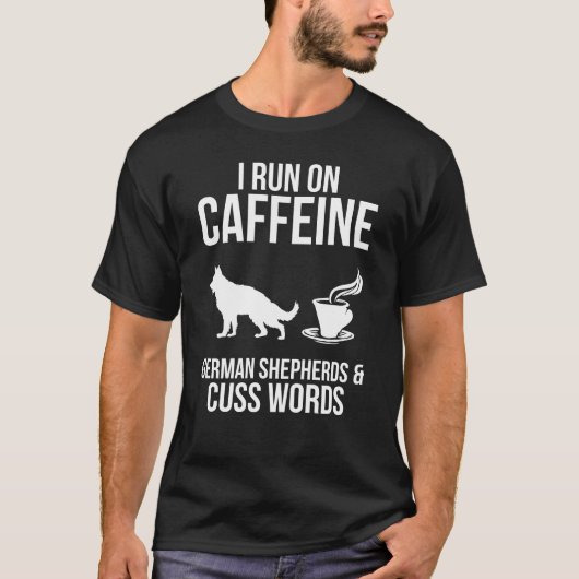 I Caffeinで走られて、ジャーマン・シェパードメンズTシャツ Tシャツ (正面)