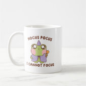 I Cannot Focus Funny Adhd Sitive Frog コーヒーマグカップ (左)