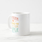 I Can't Believe I'm The Same Age As Old People Fun コーヒーマグカップ (正面左)