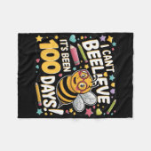 I Can't Believe Its Been 100 Days Funny Bee 100th  フリースブランケット (正面(横))