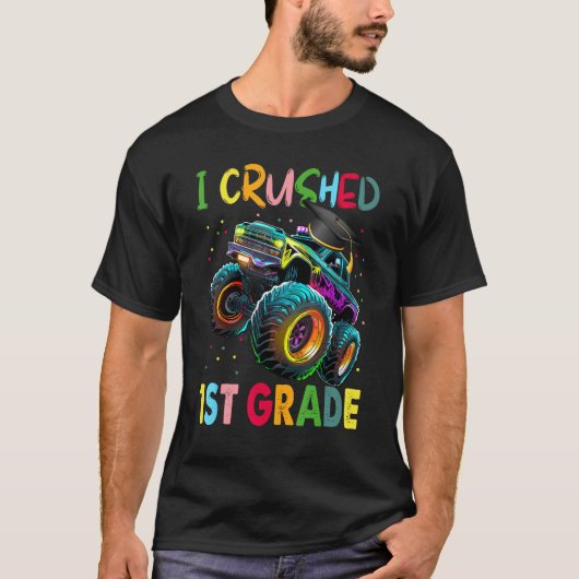 I Crushed 1st Grade Monster Truck Graduation  Boys Tシャツ (正面)
