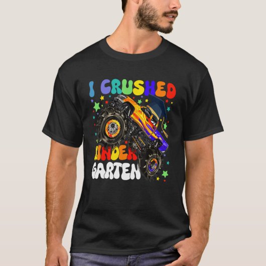 I Crushed Kindergarten Monster Truck Graduation Bo Tシャツ (正面)