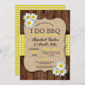 I DO BBQカップルシャワーウッドデイジーフラワー招待状 招待状 (正面/裏面)