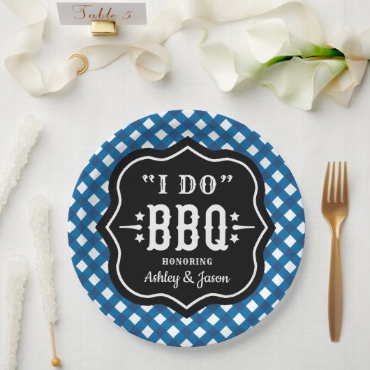 I Do BBQ Blue Gingham 結婚's ペーパープレート (ウェディング)