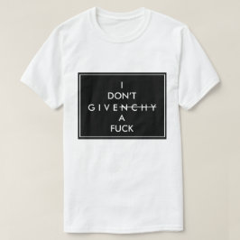 I DONT GIVE UP Tシャツ