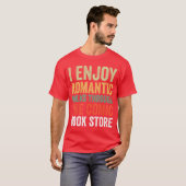 I Enjoy Romc Walkshroughhe Comic Book Store funny Tシャツ (正面フル)