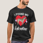 I Found My Valentine  Belgian Malinois Dog Tシャツ (正面)