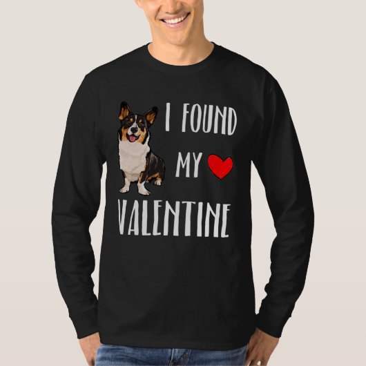 I Found My Valentine Day Cardigan Welsh Corgi Dog Tシャツ (正面)