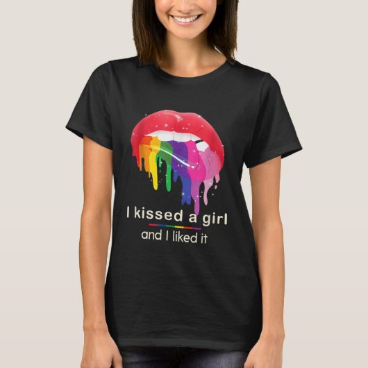 I kissed a girl and I liked it Bi Pride Lips lesbi Tシャツ (正面)