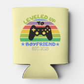 I Leveled Up To Boyfriend Funny Gamer Est. 2025   缶クーラー (裏面)