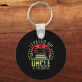 I Leveled Up To Uncle 2026 Promoted To Uncle Level キーホルダー (正面)