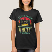 I Leveled Up To Uncle 2026 Promoted To Uncle Level Tシャツ (正面)