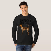 I Like American English Coonhound Dogs And Maybe 3 Tシャツ (正面フル)