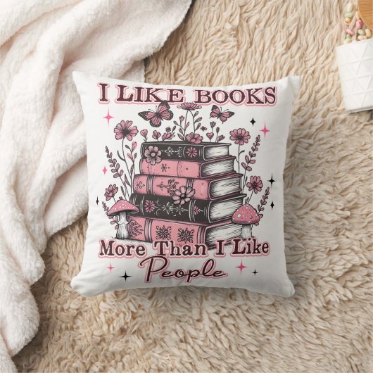 I Like Books More Than....  クッション (ブランケット)