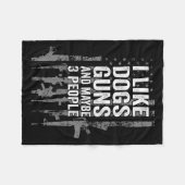 I Like Dogs Guns And Maybe Three People Usa Flag P フリースブランケット (正面(横))