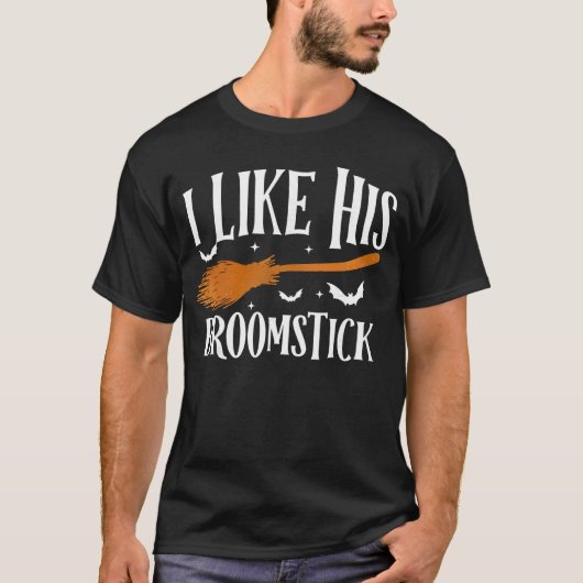 I Like Her Pumpkins I Like His Broomstick Hallowee Tシャツ (正面)