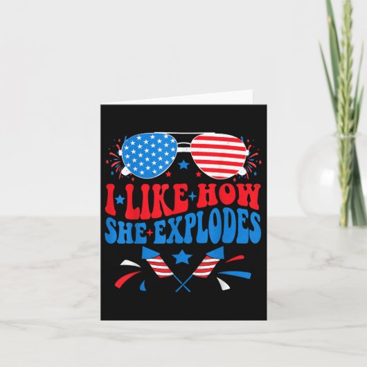 I Like How He Bangs Fireworks Funny Clothes Tee  カード (正面)