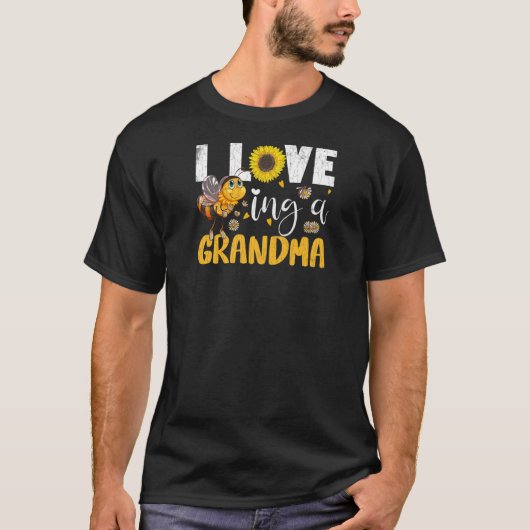 I Love Being A Grandma Grandmother Nana Graphic Tシャツ (正面)