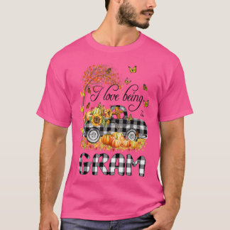 I love being GRAMLovely Truck Autumn Tシャツ