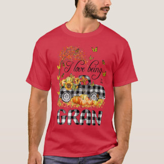 I love being GRANLovely Truck Autumn Tシャツ