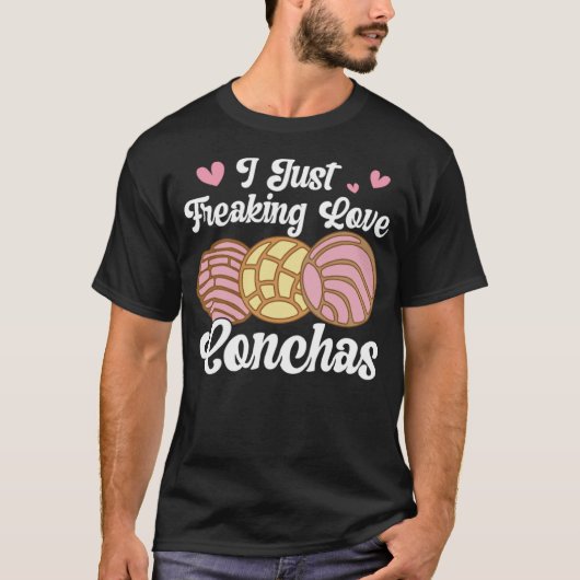 I Love Conchas Pan Dulceラテンアメリカ系女性メキシカンムジェコンク Tシャツ (正面)
