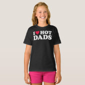 I Love Hot Dads Essential T-Shirt Tシャツ (正面フル)
