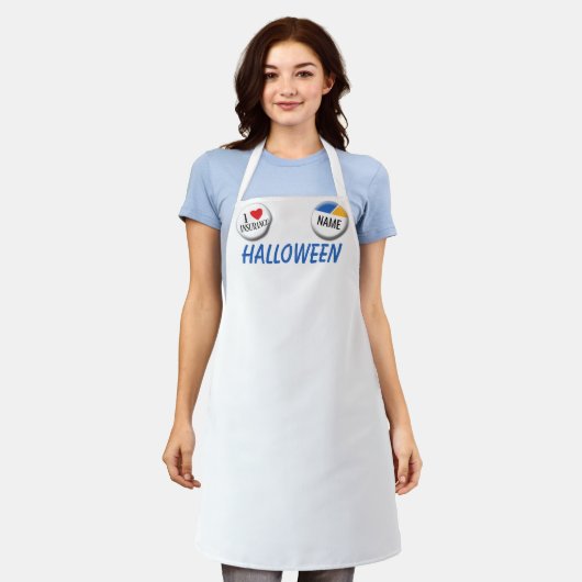 I Love Insuranceボタン名タグのハロウィーンの衣装 エプロン (着用した状態)