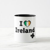 I Love Ireland Irish Flag Heart & Shamrock (Black) マグカップ (中央)