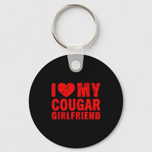I Love My Cougar Girlfriend Heart Valentine Couple キーホルダー (正面)