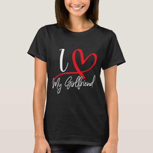 I Love My Girlfriend Red Heart Couples Valentines  Tシャツ (正面)