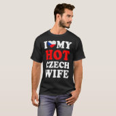 I love My Hot Czech Wife Funny Husband Gift Tシャツ (正面フル)