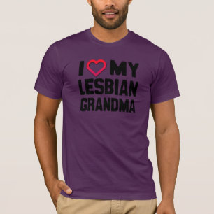 I LOVE MY LESBIAN GRANDMA -.png Tシャツ