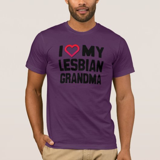 I LOVE MY LESBIAN GRANDMA -.png Tシャツ (正面)