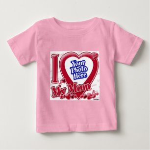 I Love My Mom赤いハート – 写真 ベビーTシャツ