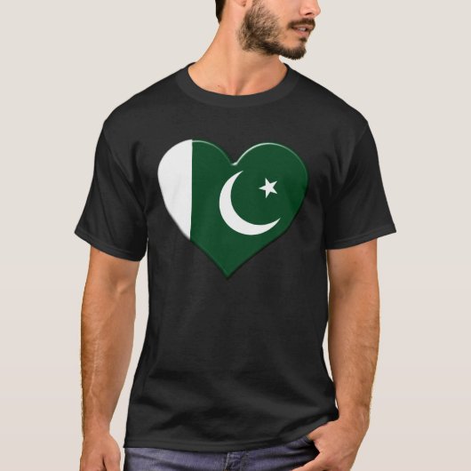 I love Pakistan National Flag Pride Heart Tシャツ (正面)