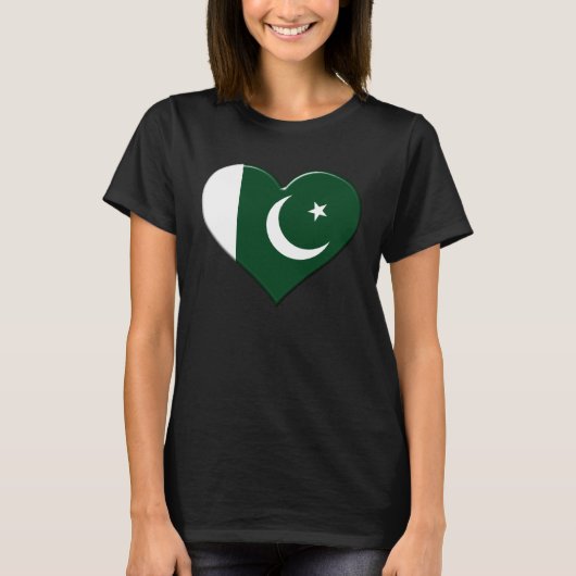 I love Pakistan National Flag Pride Heart Tシャツ (正面)