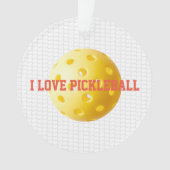 I LOVE PICKLEBALLスポーツおもしろいイエローボールネット文字 オーナメント (正面)