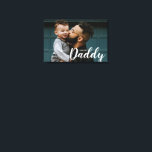 I Love You Daddy カスタムPhoto キャンバスプリント<br><div class="desc">パパの愛を「I Love You Daddy」の写真キャンバスカスタムプリントで表示！写真と心お気に入りののこもったメッセージを取り入れたスタイリッシュこの耐久性のあるプリントは、父の日、誕生日、または特別な機会のための完璧な贈り物である。彼はユニーク永遠に大切にする形見だ。</div>